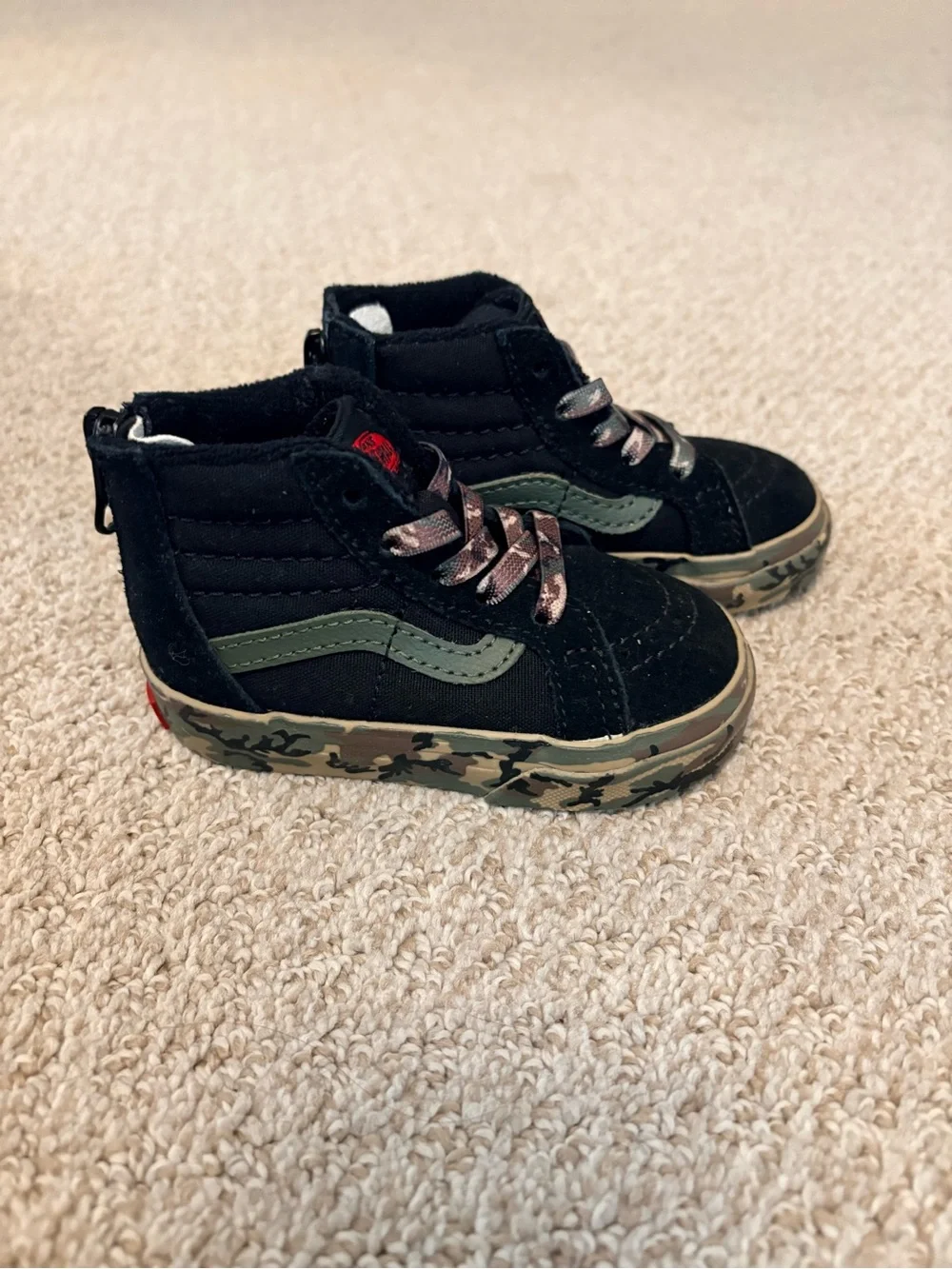 Vans Kids' Sk8-Hi Black & Olive Camo High-Top Sneakers- brand new